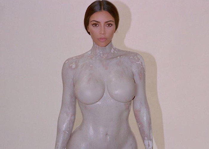 Kim Kardashians New Frangrance Honors Her Naked Body