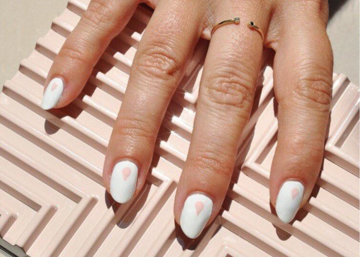 Neutral Nail Ideas That Go With Everything