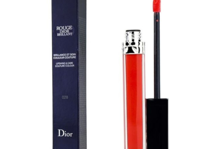 10-Hottest-Steals-of-The-Week-DIOR-ROUGE-BRILLIANT-COUTURE-COLOUR-ROUGE-LIP-SHINE-CARE