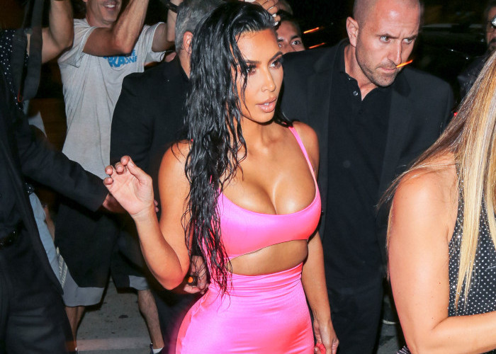 Hot-Celeb-Going-Out-Looks-Kim-Kardashian