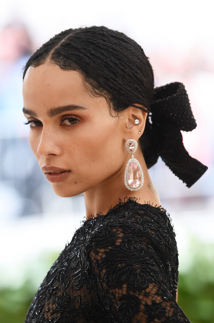 Natural-Red-Carpet-Hairstyles-That-Got-Us-Obsessed-Zoe-Kravitz