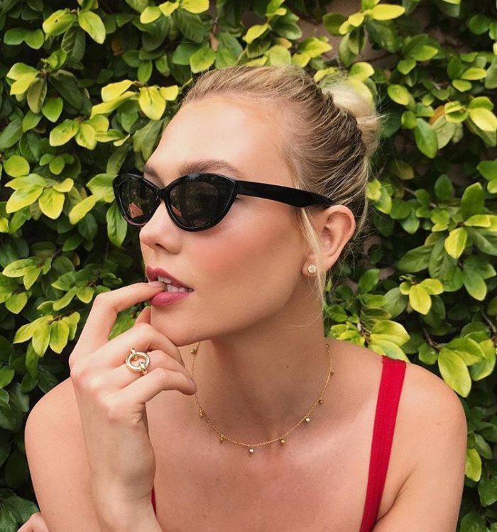 5-Things-You-Didn’t-Know-About-Karlie-Kloss-sunglasses