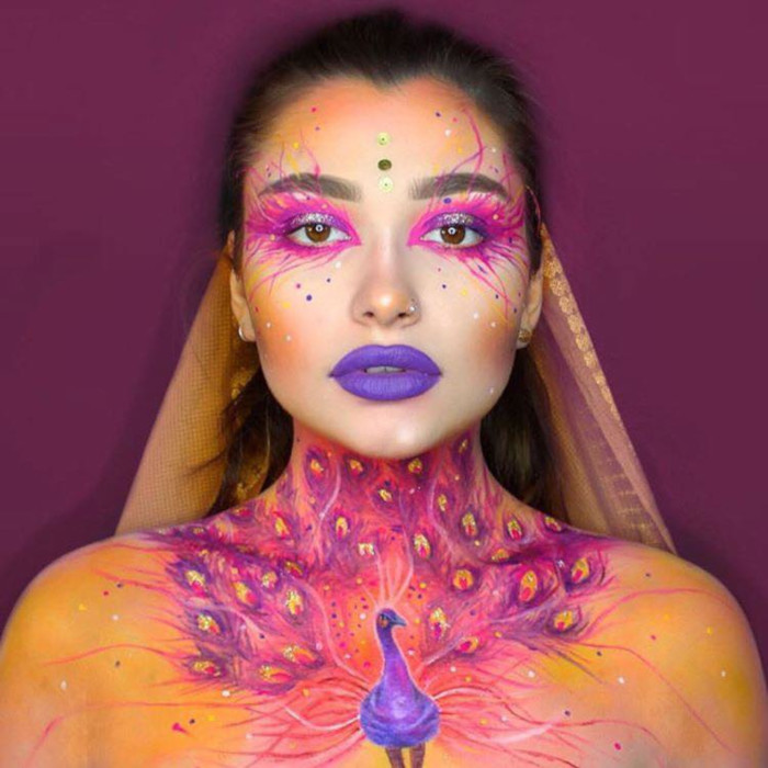 Terrifyingly-Creative-Halloween-Makeup-Looks-To-Try