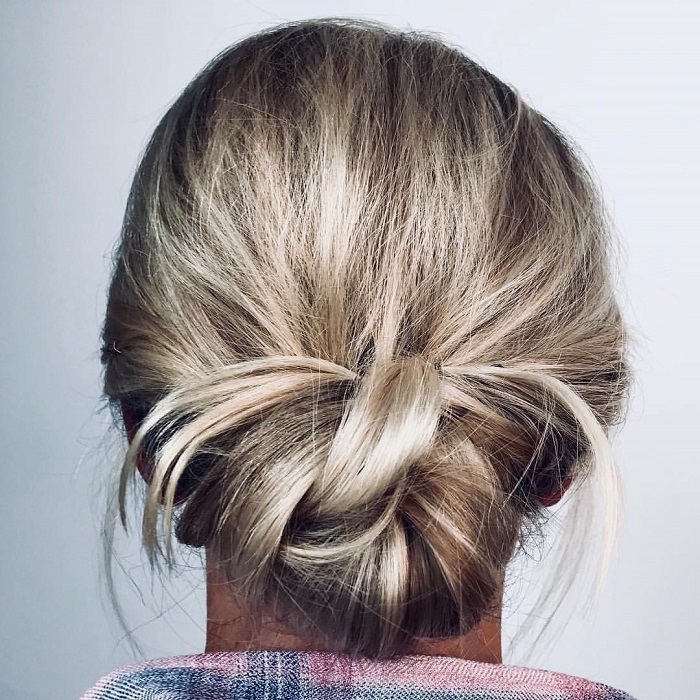 These-Winter-Hairstyles-Will-Take-Your-Breath-Away-chignon