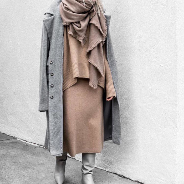 Flattering-Layered-Looks-for-Your-Body-neutral outfit