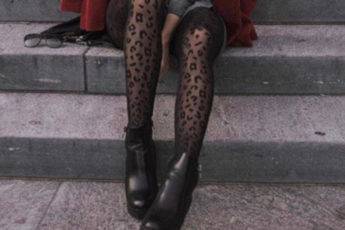 How-to-Style-Patterned-Hosiery-leopard-print-hosiery-and-business-outfit