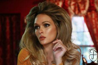 ursula-andress-hair-and-makeup-tutorial-60s-holley-wolfe-katarina-van-derham-ricardo-ferrise-main-image-2