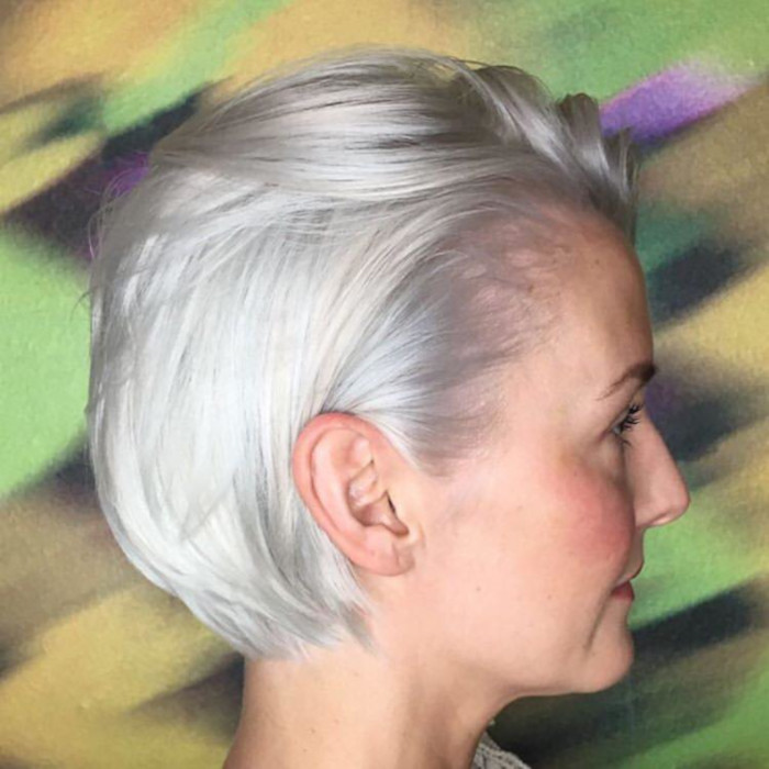 Scandi-Blonde-is-The-Hair-Trend-That-Will-Keep-You-Cool-During-Hot-Days-6