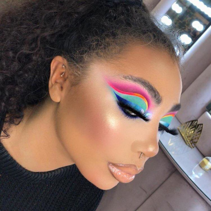 Pastel-Makeup-Is-The-Wearable-Trend-You-Need-To-Try-This-Spring-31