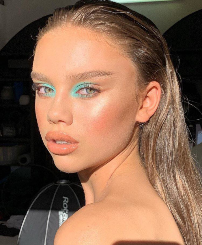 Pastel-Makeup-Is-The-Wearable-Trend-You-Need-To-Try-This-Spring-71