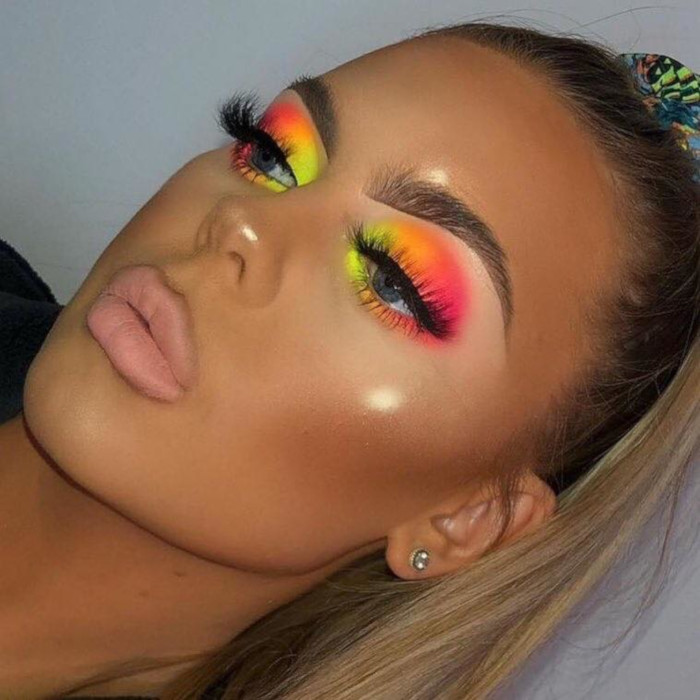 The-Rinbow-Eyeshadow-is-The-Prettiest-Makeup-Trend-This-Spring-41
