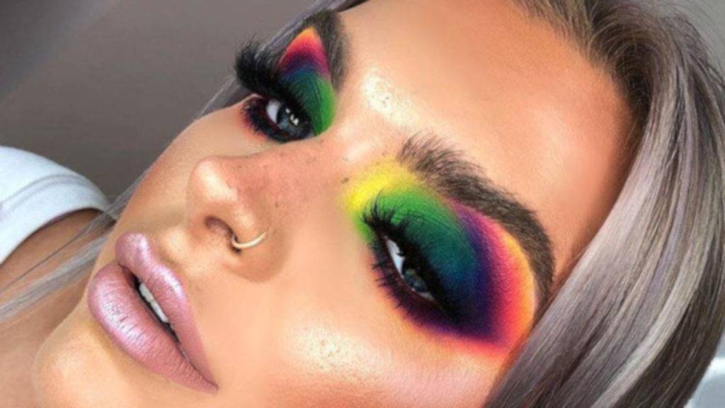 The-Rinbow-Eyeshadow-is-The-Prettiest-Makeup-Trend-This-Spring-62