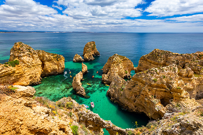 5-Truly-Beautiful-Spots-in-Europe-You-Need-to-Visit-Algarve-Portugal