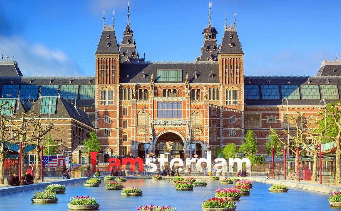 Why-a-Visit-to-the-Museum-Square-in-Amsterdam-is-a-Great-Idea