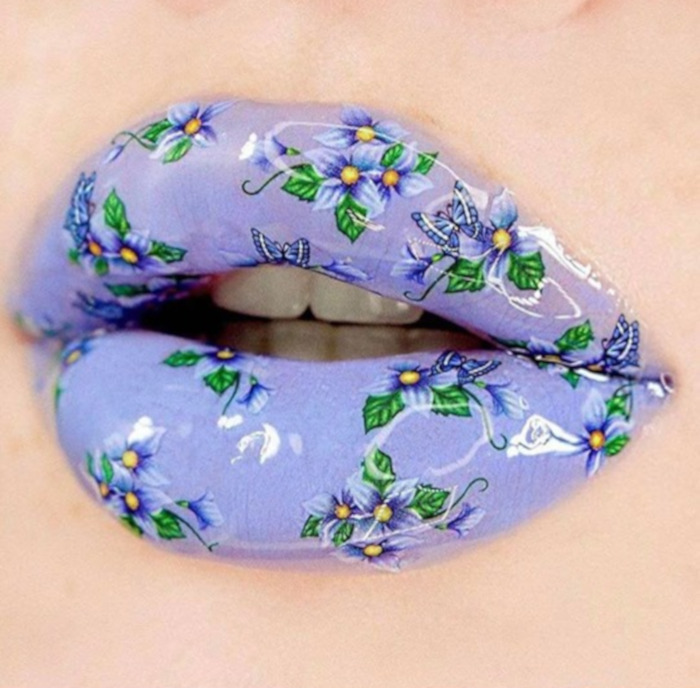 creative lip art