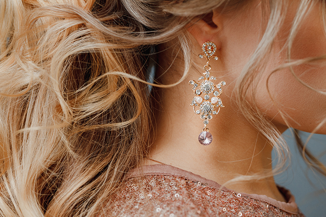 is-it-safe-to-buy-diamond-jewelry-online-diamond-earrings