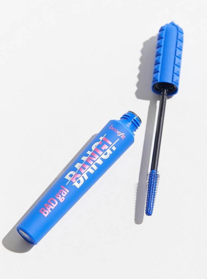 10 classic blue beauty products pantone color of the year 2020 - benefit cosmetics badgal volumizing blue mascara