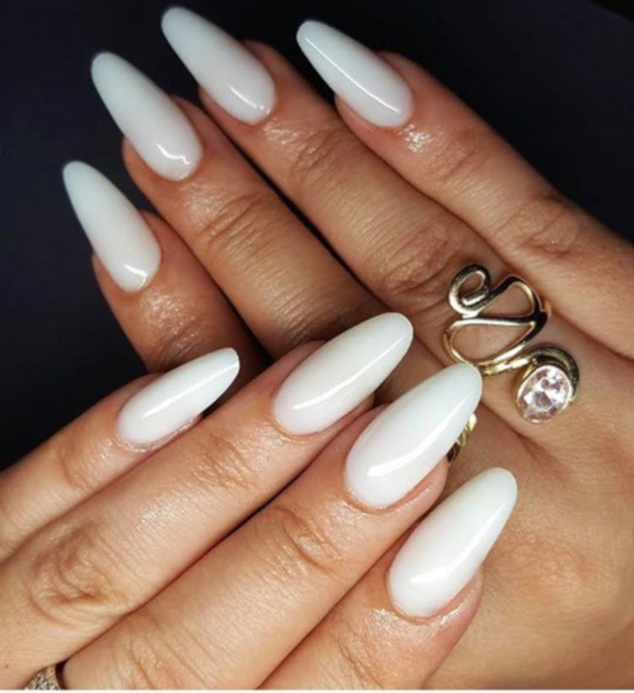 Milky Nails Is The Biggest Manicure Trend for 2020 Fashionisers©