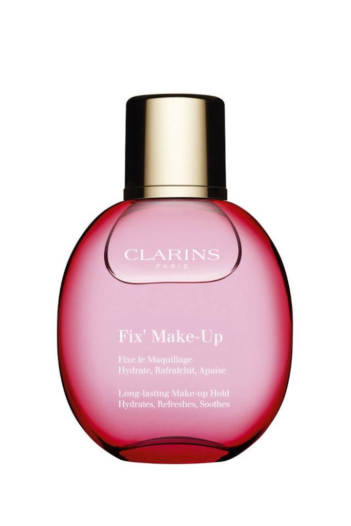 best setting sprays - clarins women fix makeup