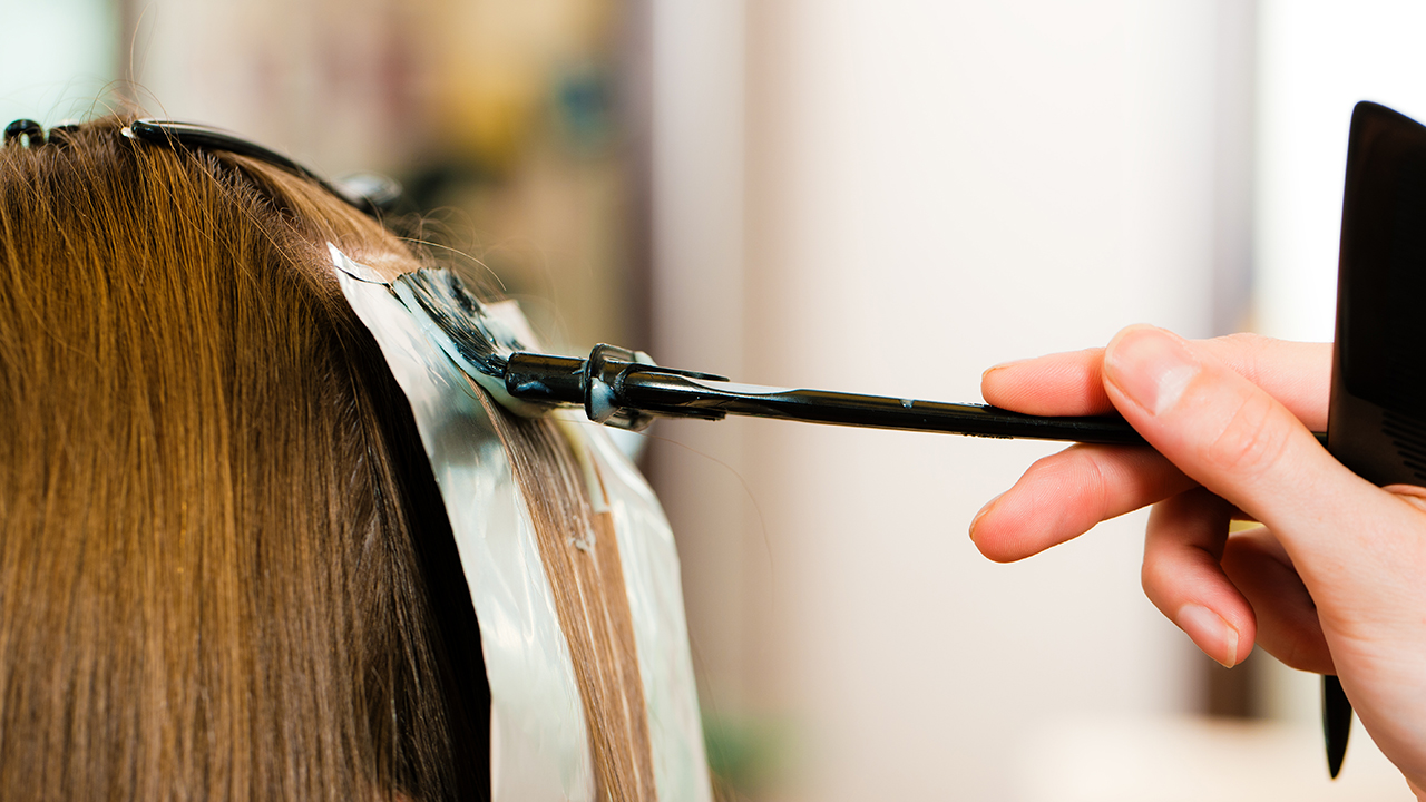 Your Perfect Guide To Selecting A Hair Salon | Fashionisers©