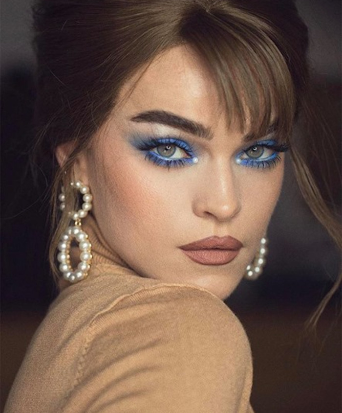 seductive blue makeup