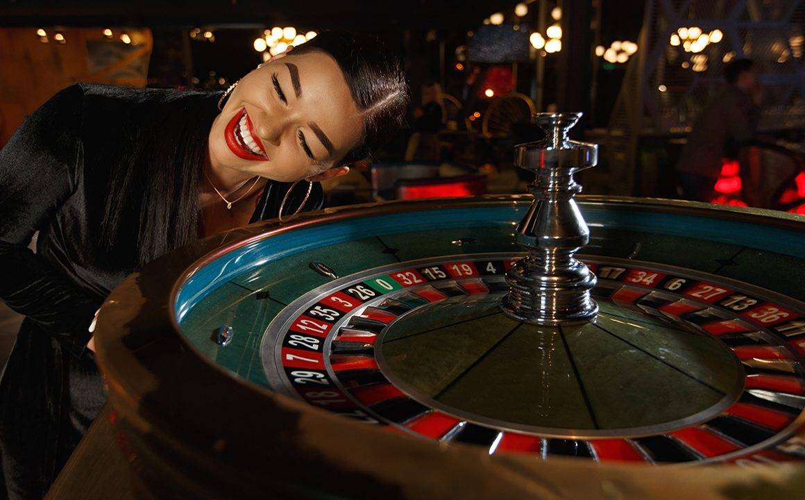 what-makes-online-casinos-better-than-land