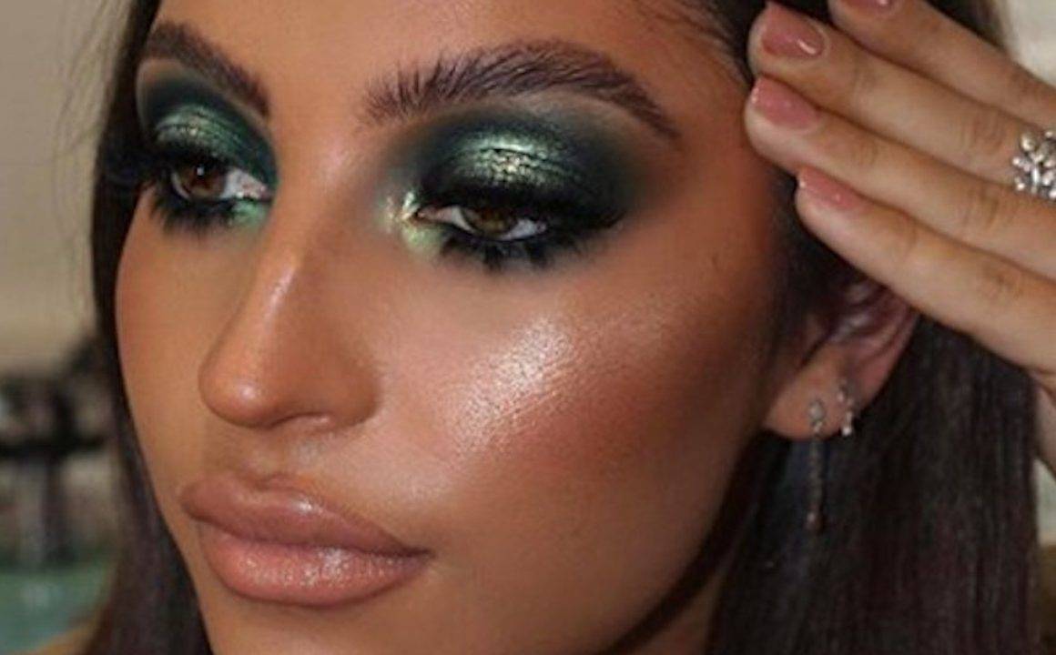 Emerald Green Makeup