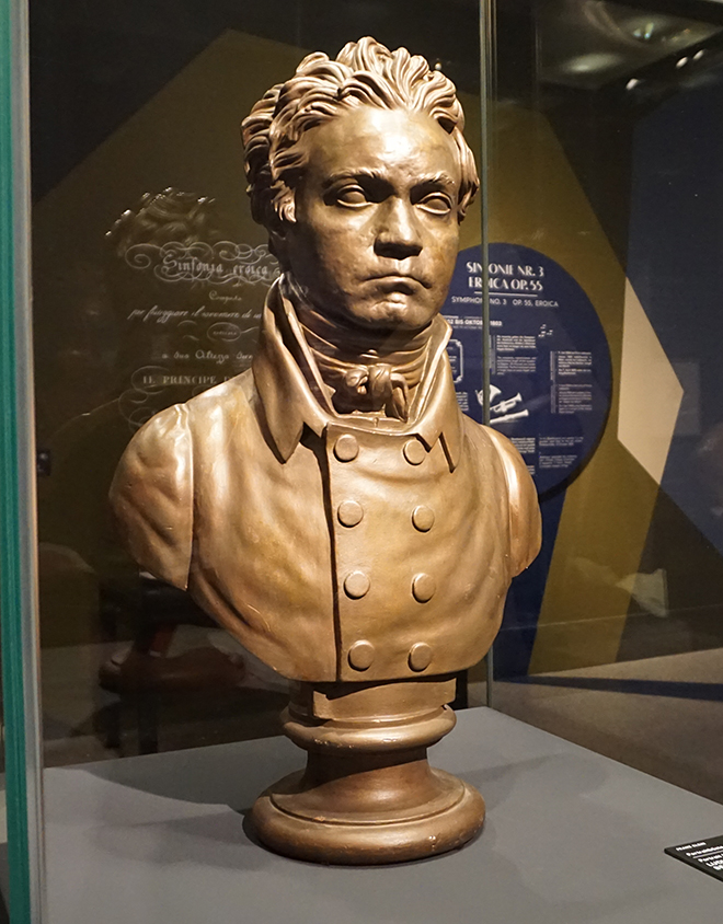 interesting-facts-you-dont-konw-about-beethoven-viva-glam-beethoven-bust