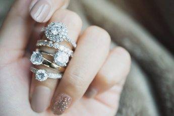 selection-of-engagement-rings