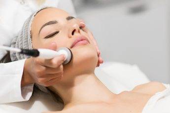 dermatology-treatments-for-youthful-skin-woman-getting-facial-treatment-main-image