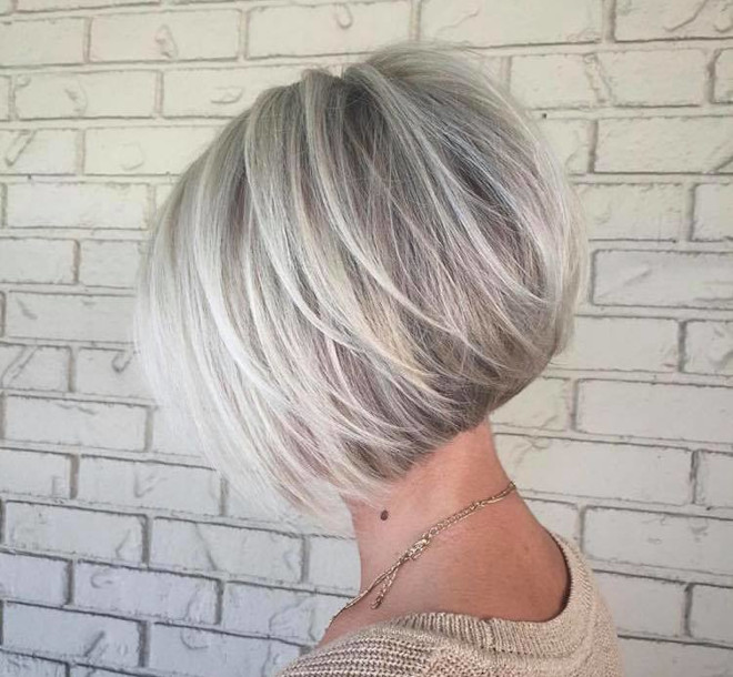 the most flattering short haircuts for thin hair