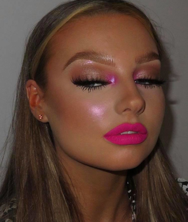 how to wear neon makeup in fall