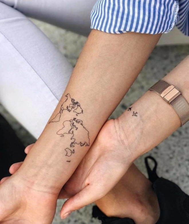 show off your special bond with these adorable couple tattoos