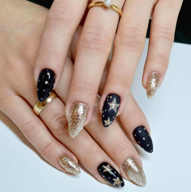 get your tips looking on point with star nail designs