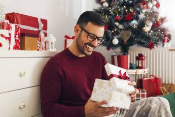 how-to-shop-for-your-main-man-opening-present