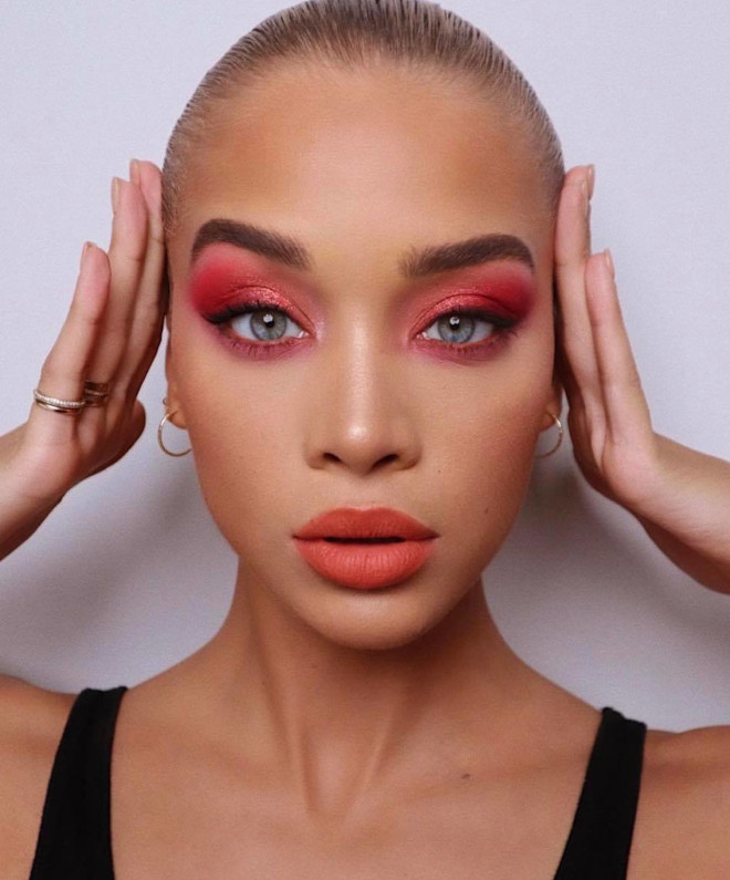 the best 2020 celebrity makeup looks we are taking in 2021