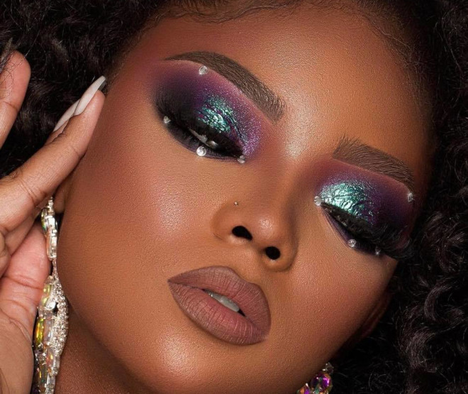 the prettiest aquarius makeup looks to bring out your unique personality