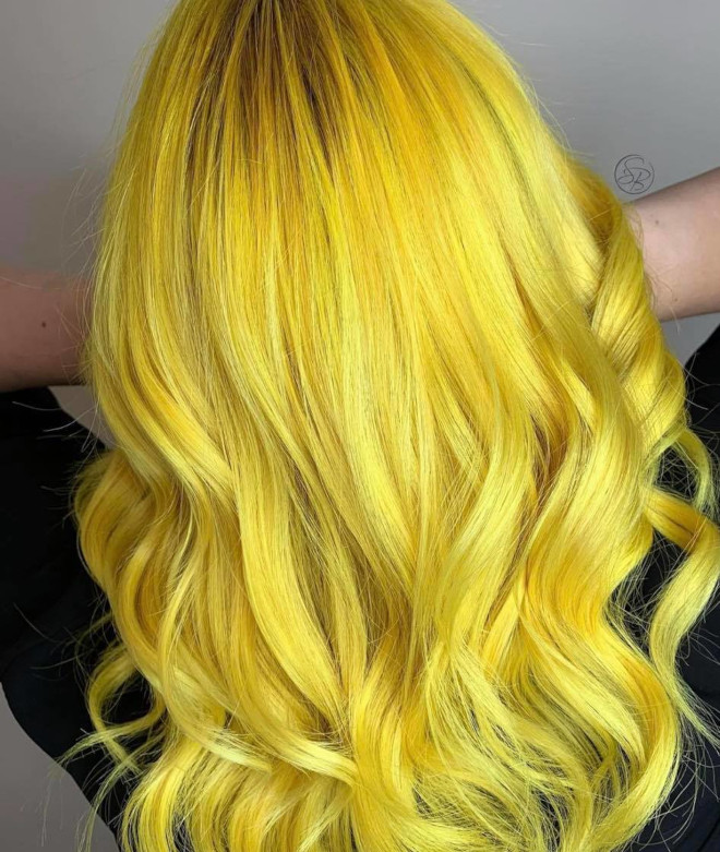 try some of these mesmerizing 2021 hair colors for a chic look