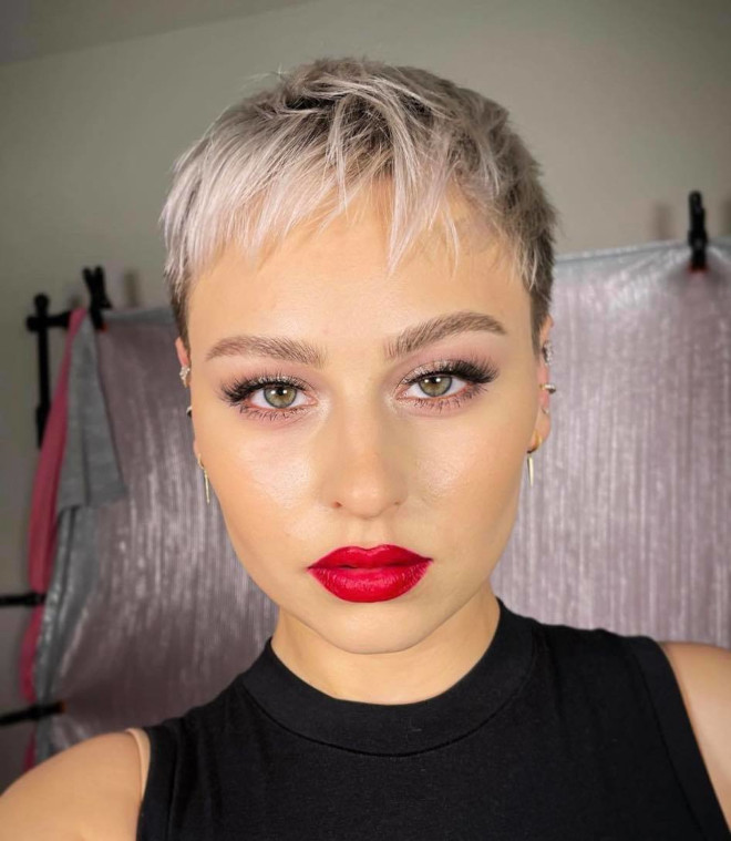 these looks will tempt you to get a pixie cut