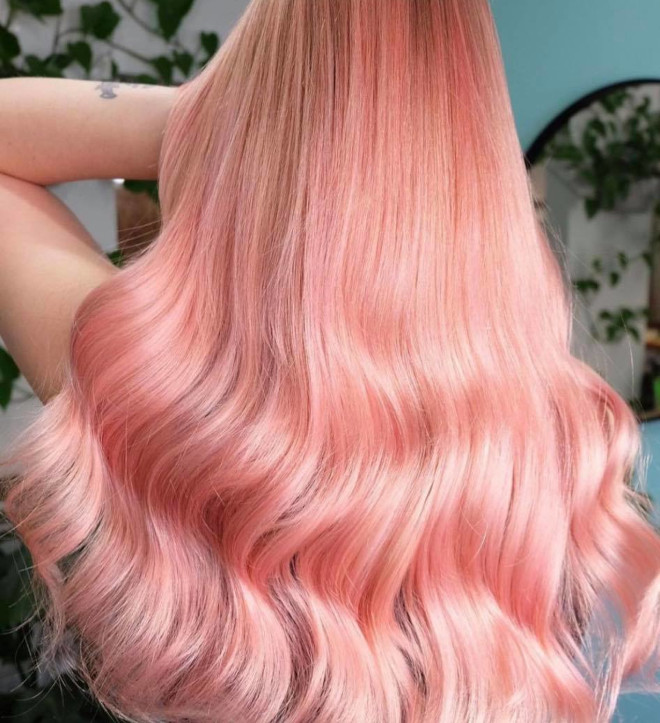 show off your adventurous spirit with these bold hair colors