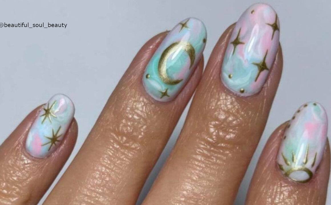Spice up Your Look With These Spring Star Nail Designs