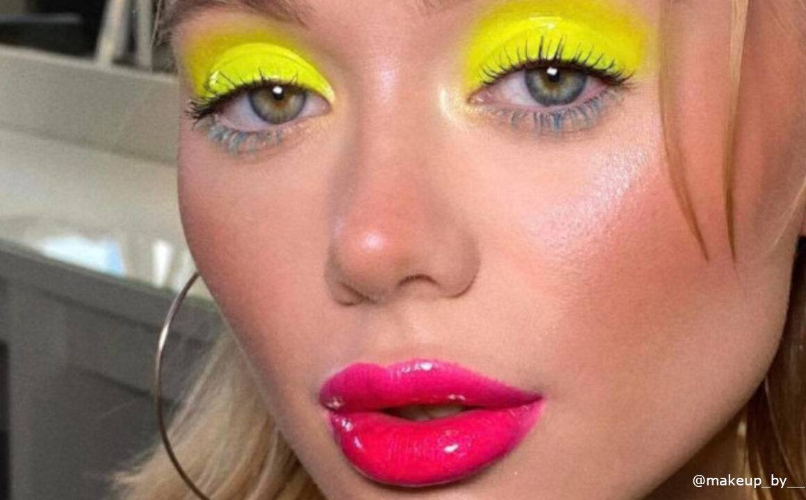 Dare to Pair Bold Eye Makeup with Bold Lips This Summer