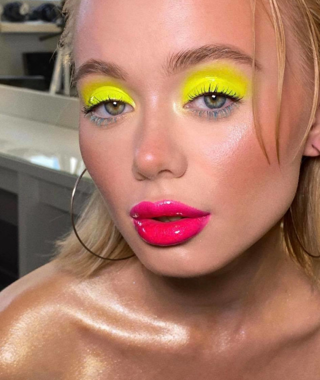 dare to pair bold eye makeup with bold lips this summer