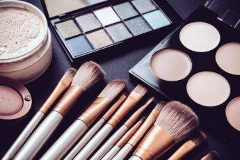 what-to-do-after-graduating-from-beauty-school-makeup-brushes-and-makeup