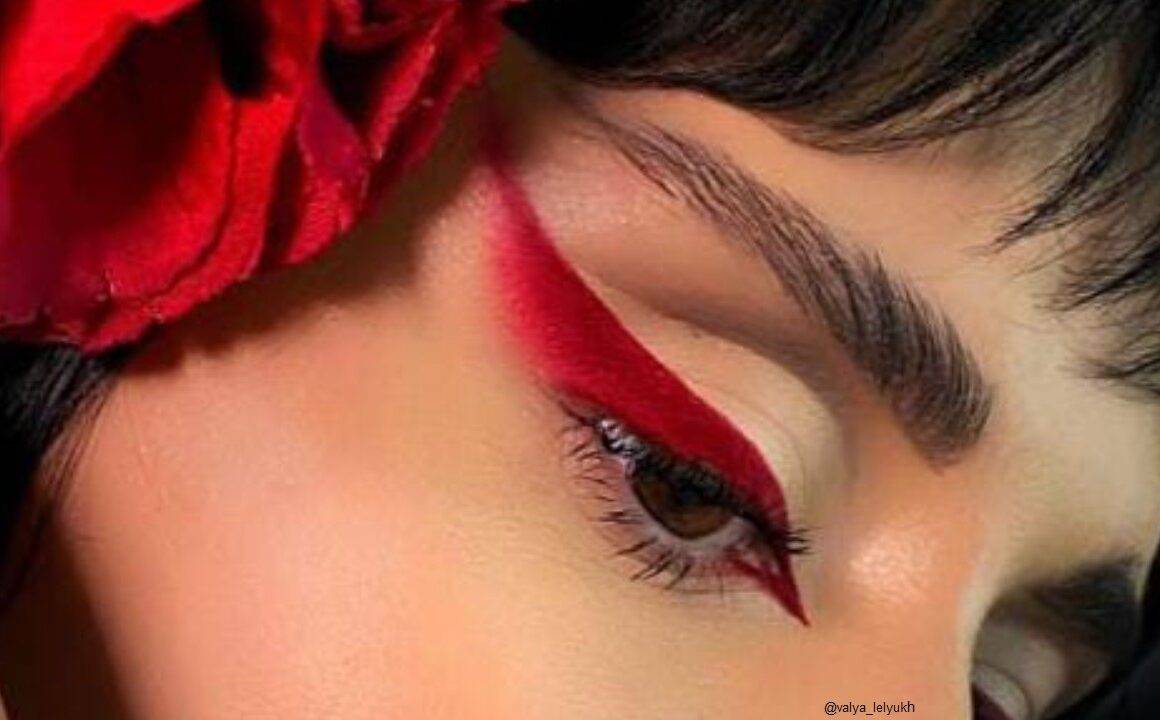 spisekammer padle Ledelse 7 Fascinating Red Eye Makeup Looks that You Must Try | Fashionisers©