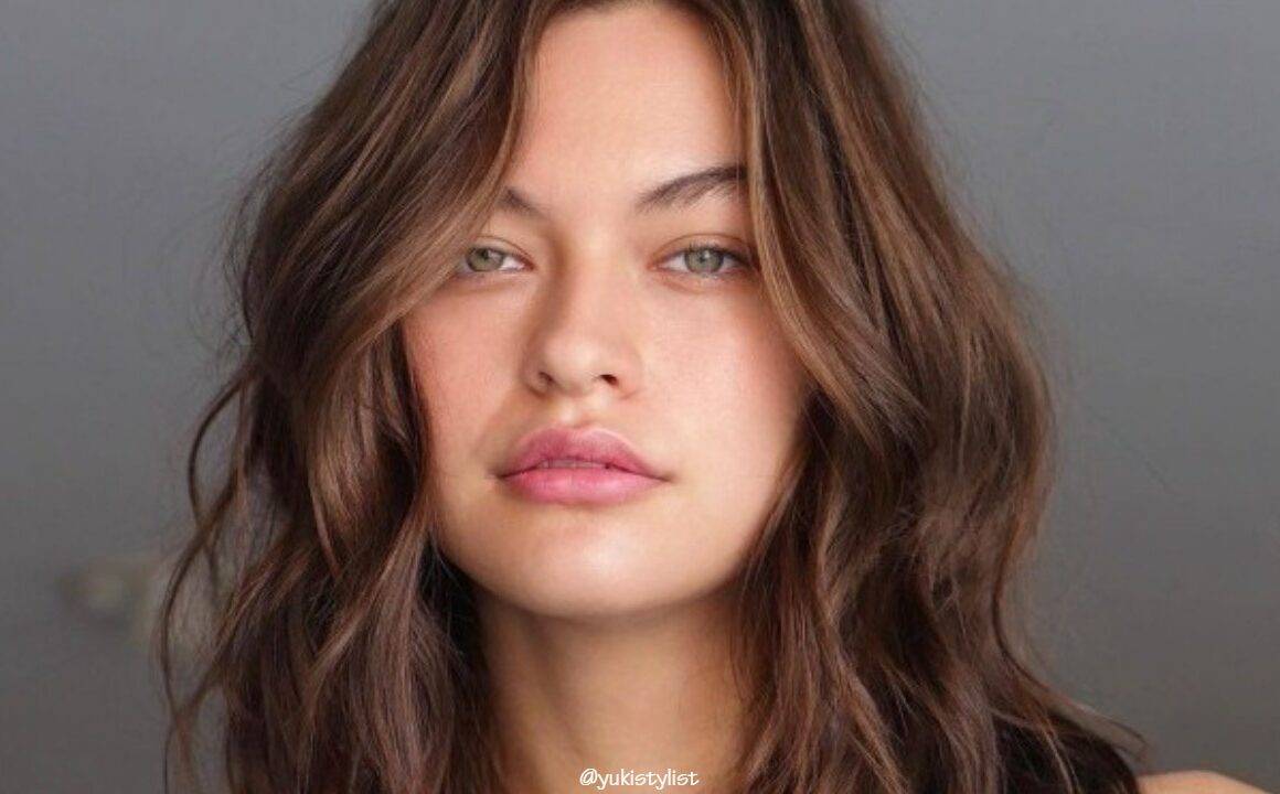 The Prettiest Medium-Length Fall Haircuts for Brunettes