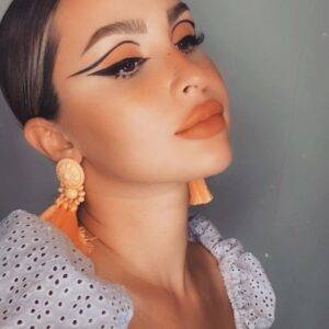 These 60’s Inspired Makeup Looks Could Work for Halloween or for Your Girls Night Out