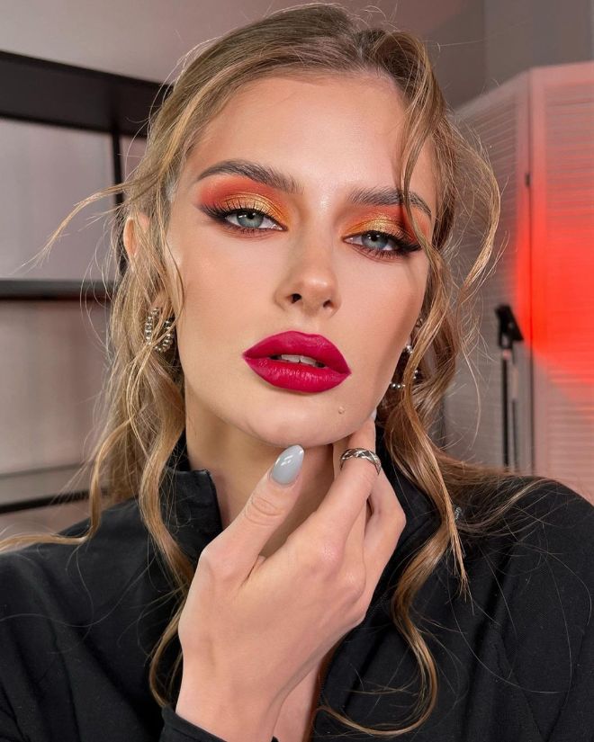 The Festive Makeup Ideas To Inspire Your Best Holiday Looks