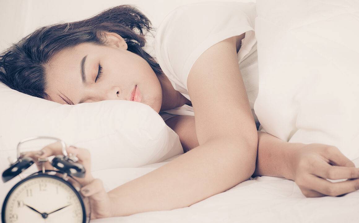 how-melatonin-helps-you-get-a-good-night-sleep