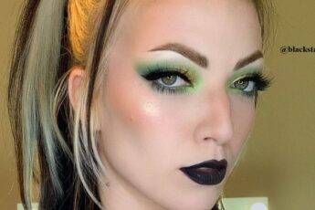 Black Lips Are The New Trend To Lift Your Bold Looks